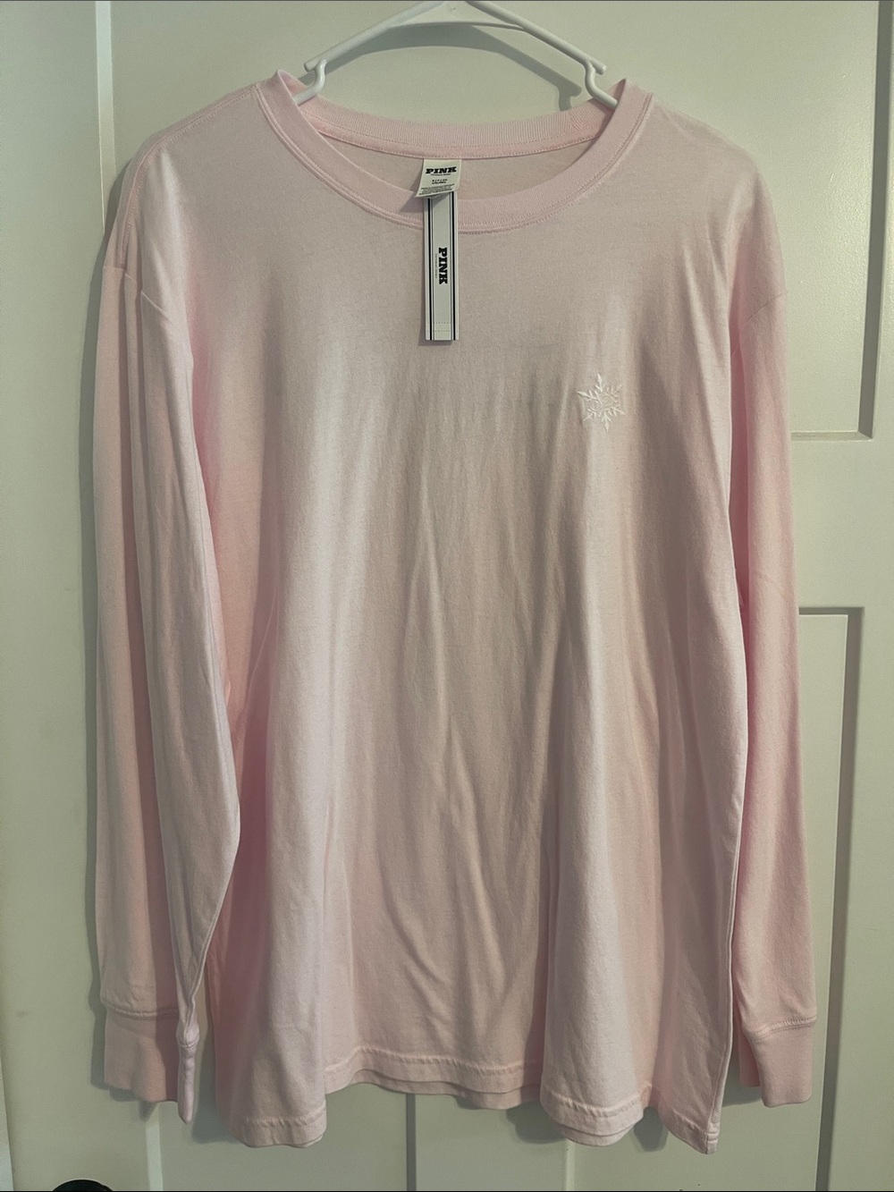 PINK Victoria's Secret Pastel Pink Long-Sleeve Crewneck Tee
